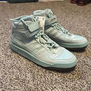 Adidas x Ivy Park Forum Mid in mint green